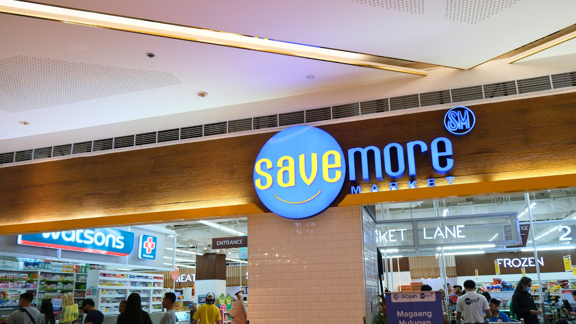 Savemore supermarket interior
